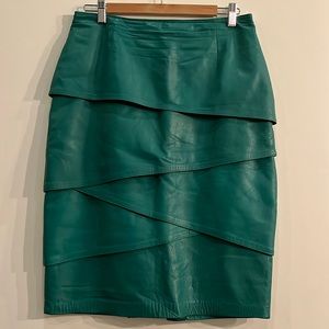 Ladies Green Lambskin Leather Skirt
